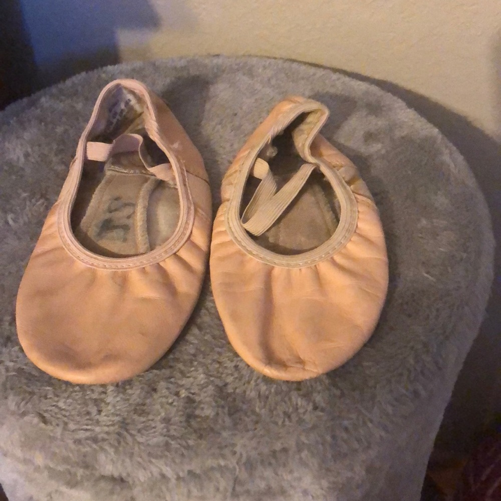Girls Ballet shoes - Picture 2 of 6